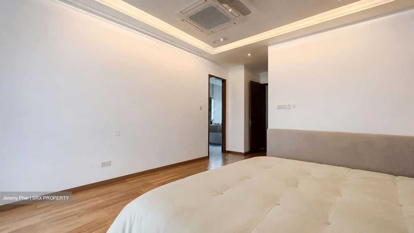 Serangoon Garden Estate (D19), Semi-Detached #586216921